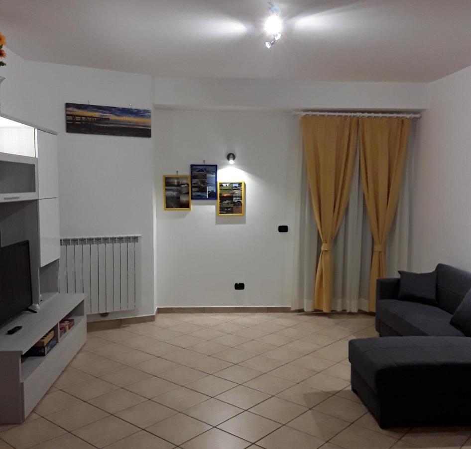 Casa vacanze GALA Fiumicino Exterior foto